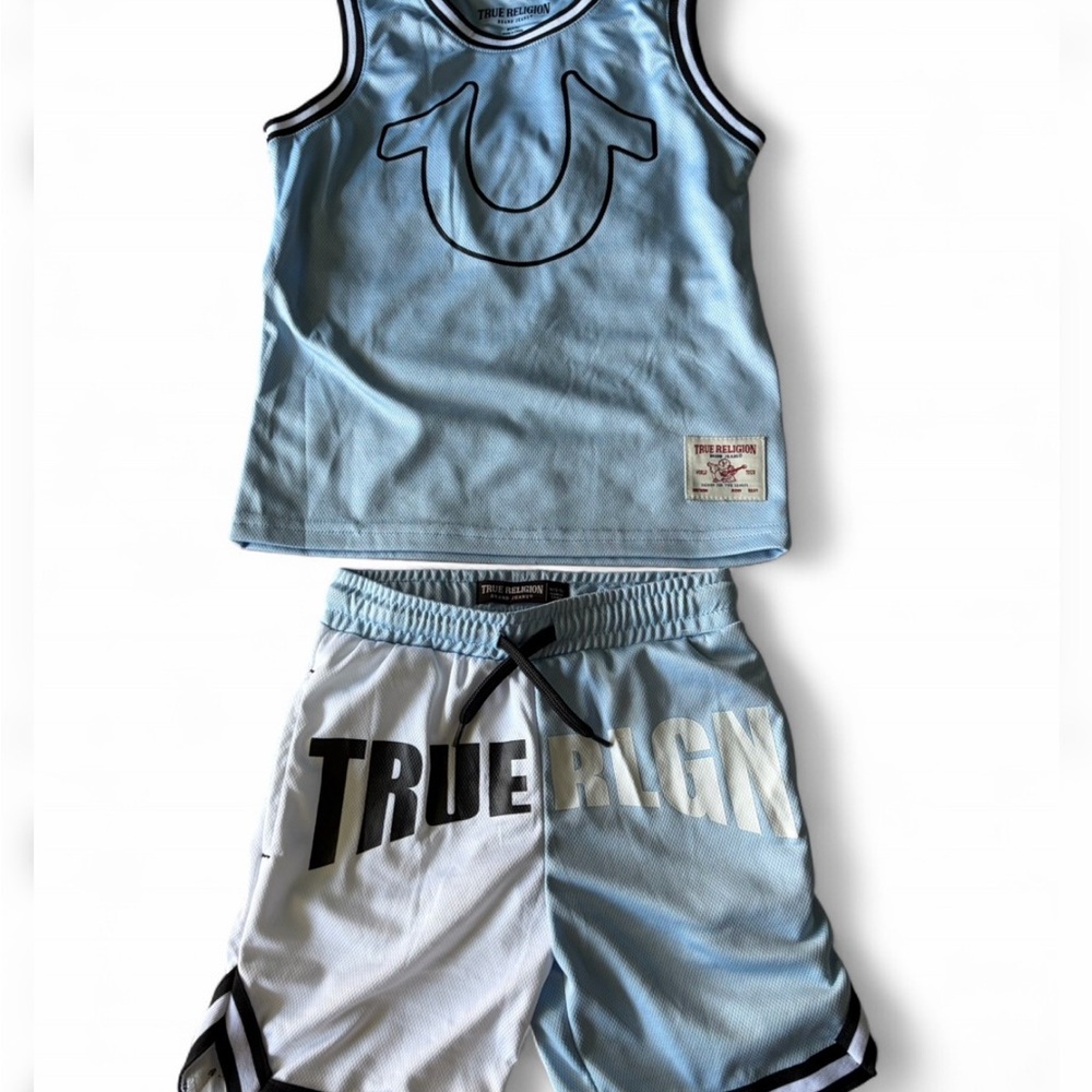 NWT 🆕 $59 True Religion white and blue basketball set Size 5/6
